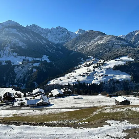 Panoramablick Tscheltsch * Liesing